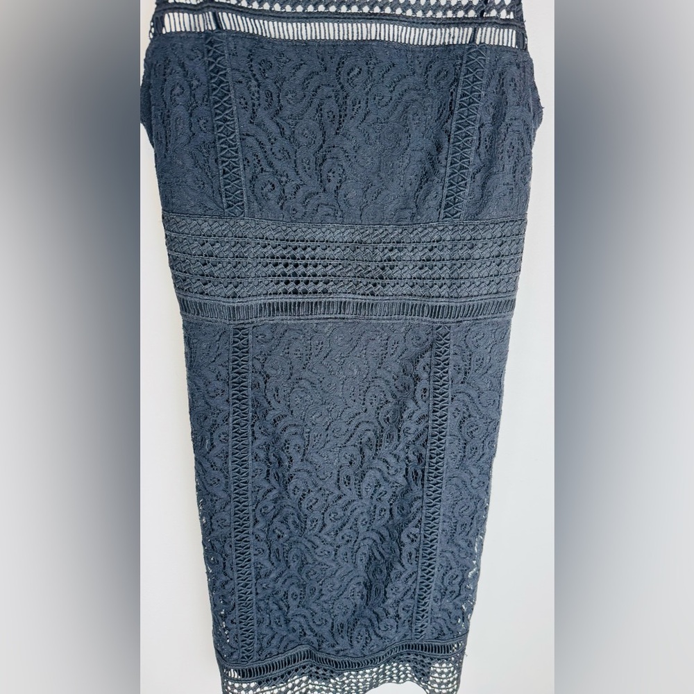 Black Swan Medium Black Lace Crochet Trim Bodycon Mini Cocktail Dress Lined